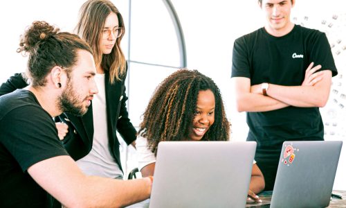 Afiliados Digitais: Como Escolher os Melhores Produtos para Vender e Maximizar Lucros