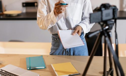 Como Criar Conteúdo que Converte: Estratégias para Atrair e Reter Clientes